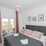 شقة Paolo Apartment, Parking, Terrace, Netflix *