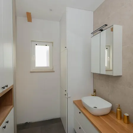 Paolo Apartment, Parking, Terrace, Netflix דירה