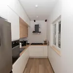 Paolo Apartment, Parking, Terrace, Netflix *